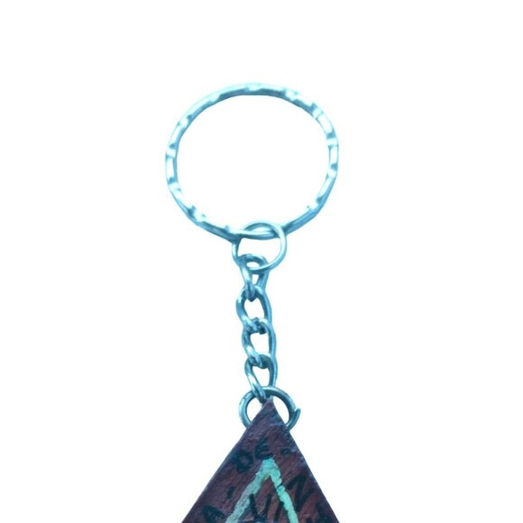 Handcrafted Nicaragua Souvenir Keychain Wood Triangle Central American Art - Picture 7 of 7